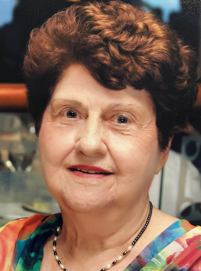VOLPI, Lucy
