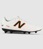 The New Balance 442 V2 Firm Ground football boot offers game-changing tech for the perfect balance...