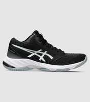 Get competition ready with the Asics Netburner Ballistic FF 3. This new version features a 15mm heel to...