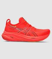 Add comfort to every step in the Asics Gel-Nimbus 26. Delivering cloudlike softness, the Asics...