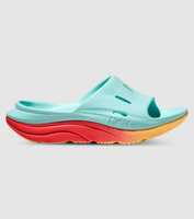 Optimise recovery time after exercise with the Hoka Ora Recovery Slide 3. Grounded in the same...