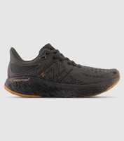 Take control of your training with the New Balance Fresh Foam X 1080 V12. This maximum cushioned...