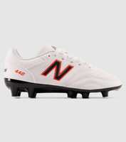 The New Balance 442 V2 Firm Ground football boot offers game-changing tech for the perfect balance...