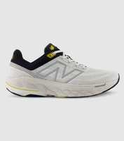 Run your way in the New Balance Fresh Foam X 860 v14. Designed for runners seeking a daily trainer that...