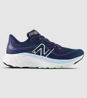 Make the New Balance 860 V13 their go-to shoe for diverse fitness requirements. Built on a sturdy...
