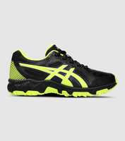 Kids who love turf sports the ASICS Gel- Trigger TX Grade school provides a superior level of grip with...
