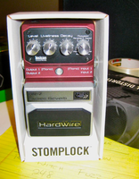The pedal is very simple, it has a level knob, low, high and gain