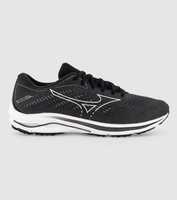 Maximise performance over any distance in the Mizuno Wave Rider 25. Maintaining the same supportive and...