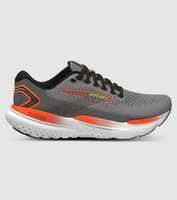 Experience supreme softness and maximum comfort in the Brooks Glycerin 21, a premium option for...