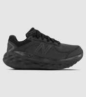 The New Balance 840 V1 walking shoes are complete with clean lines and versatile style, for a modern...