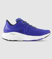 Make the New Balance 860 V13 their go-to shoe for diverse fitness requirements. Built on a sturdy...