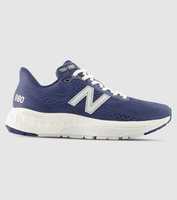 Push yourself harder and faster than ever before with the New Balance Fresh Foam 880 V13. Blending the...