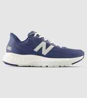 Push yourself harder and faster than ever before with the New Balance Fresh Foam 880 V13. Blending the...