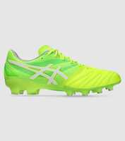 Cover every blade of grass in the Asics Ultrezza 3 FG football boots. Designed for the players who seek...