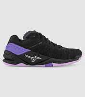 The Mizuno Wave Stealth women's netball shoes give you a comfy and stylish ride for your sport. The...