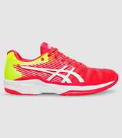 The Solution Speed FF by ASICS is a both extremely lightweight and comfortable. Equipped with all the...