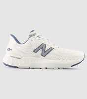 Push yourself harder and faster than ever before with the New Balance Fresh Foam 880 V13. Blending the...