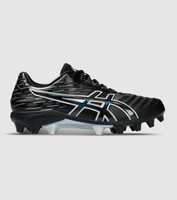 Fast pace matches require a high-tech workhorse to break down your boundaries. The Asics Lethal Blend...