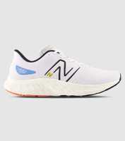 Carrying through the classic design of the popular Fresh Foam 1080, the New Balance Evoz V3 running...