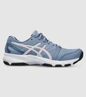 Take your winning strike in the Asics Gel-550TR. This court-based performance shoe is designed to keep...