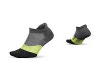 Receive unparalleled support and comfort in the Feetures Elite Light Cushion No-Show Tab. Using...