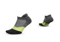 Hit the ground running in Feetures most technically advanced socks. Constructed using ultra-thin...