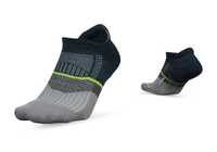 Receive unparalleled support and comfort in the Feetures Elite Light Cushion No-Show Tab. Using...