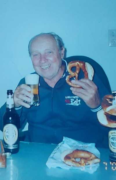 HOFMANN, Heinz