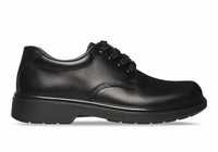 The Clarks Daytona is a traditional & highly durable black leather school shoe from Clarks.