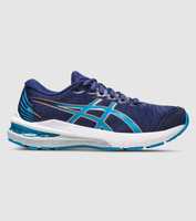 Offering the best in both form and function, the Asics GT-2000 11 kid's stability trainer provides a...