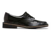 The Harrison Indy II Junior Black is a traditional and durable black leather school shoe from...