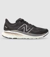 The New Balance 860 V13 is your go-to shoe for diverse fitness requirements. Built on a sturdy platform...