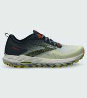 Explore any trail with confidence in the waterproof Cascadia 17 GTX, featuring an all new Trail Adapt...