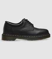 The Dr. Martens 8053 is a unisex shoe that's made for comfort, with a padded ankle, air-cushioned soles...