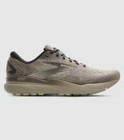 Step into a beloved soft, smooth ride. The Brooks Ghost 16 offers comfort you can trust with a...