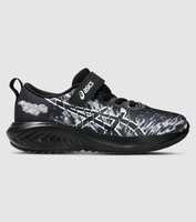 Asics' flagship triathlon shoe, back and better than ever. The Asics Gel-Noosa Tri 16 offers energy in...