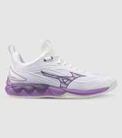 The lightest Netball shoe in the Mizuno line-up, the Mizuno Wave Luminous 3 is designed for centre...