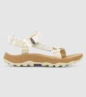 Looking for the perfect sandal to take you from the most extreme trails to your favourite cafe? Look no...
