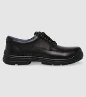 The Clarks Matter is a classic lace up school shoe that features a soft premium leather upper and a...