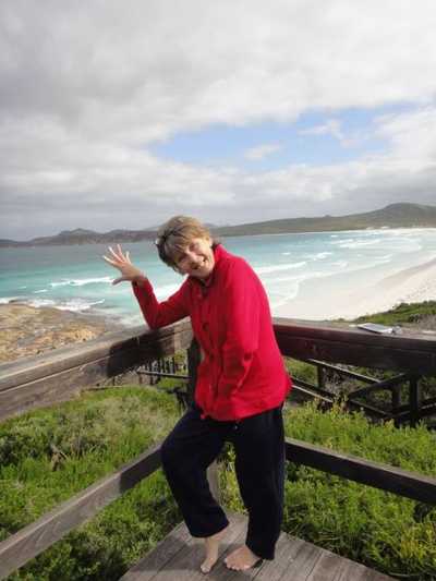 BIGGE, Helen