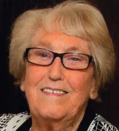 PEARCE, Lilian Doreen, "Lil"