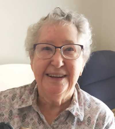 STRUDWICK, Joan (Beryl)