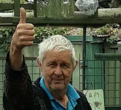 SANDERS, Ian 'Bones'