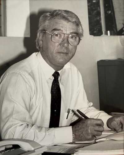 TOY, Raymond Livingstone