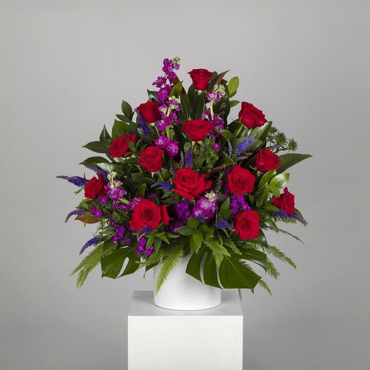 Classic Funeral Chapel Bowl Flowers is a distinguished arrangement tailored for those who appreciate...