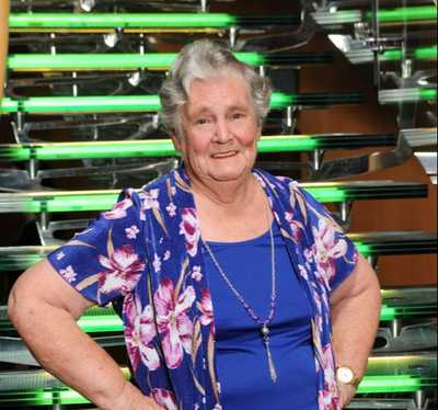 BROWN, Phyllis May (nee Henstock)