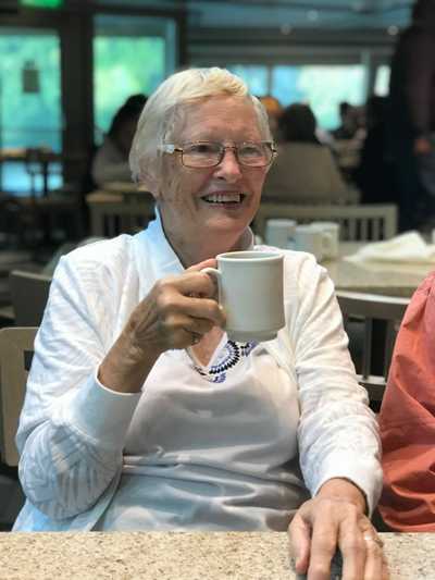 HONOUR, (Lorna) Olive