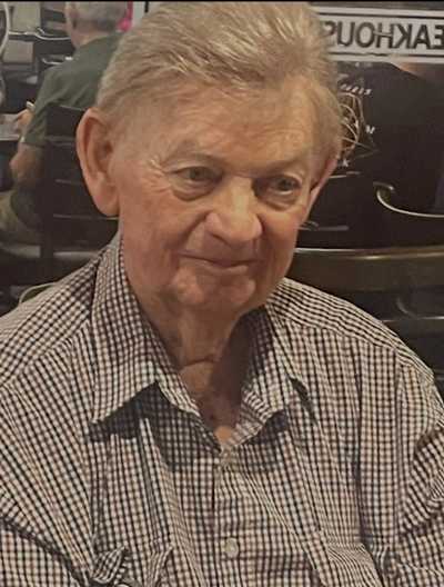 MUNDEY, Richard Gordon "Richie"