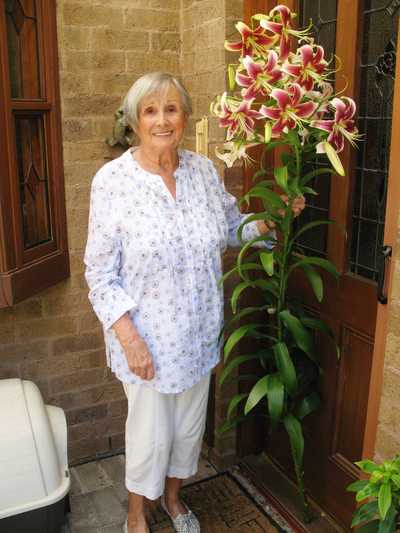 VICKERY, Neta 'Diana'