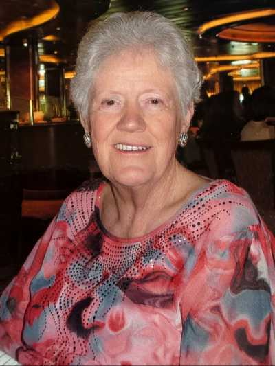 SQUIRES (NEE DUNSTAN), Jill